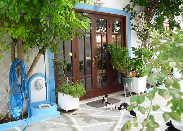 Mertonas Apartmanhotel 2*