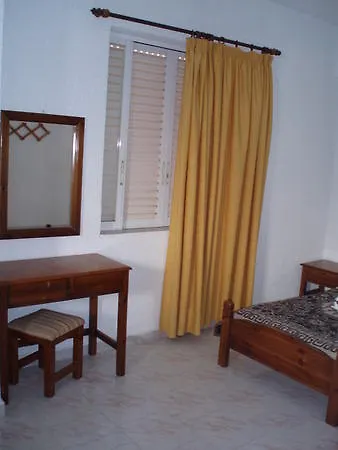 Hotel apartamentowy Mertonas