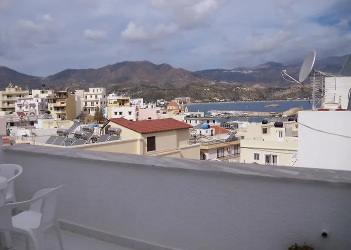 Mertonas Studios كارباثوس